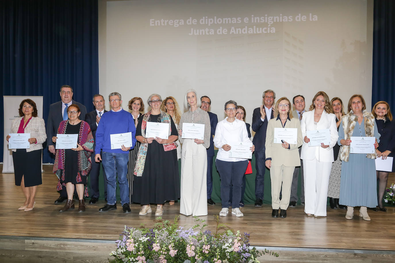 La Delegación de Desarrollo Educativo rinde homenaje a los 513 maestros y profesores jubilados durante el pasado año