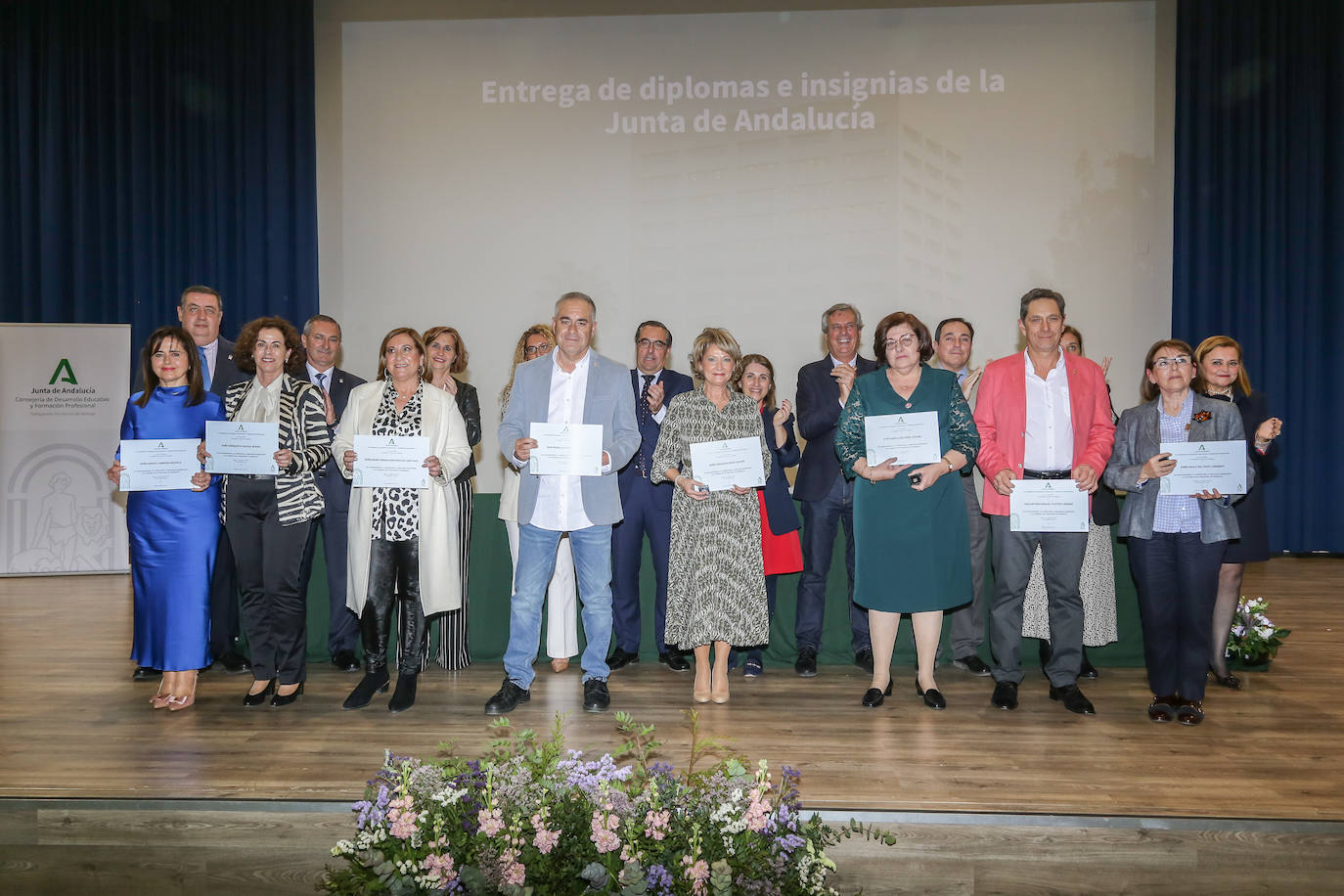 La Delegación de Desarrollo Educativo rinde homenaje a los 513 maestros y profesores jubilados durante el pasado año