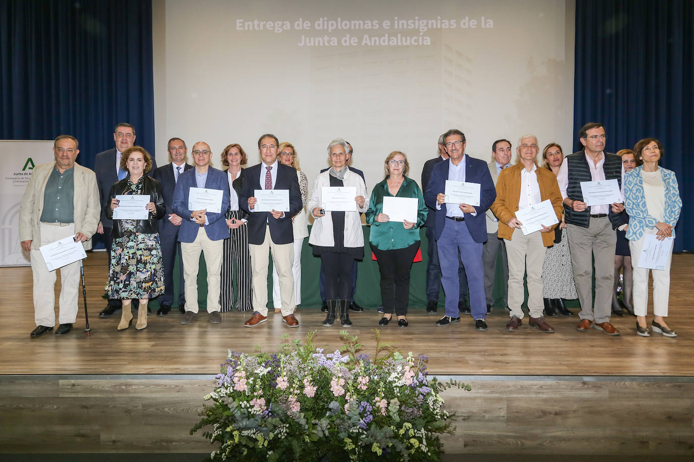 La Delegación de Desarrollo Educativo rinde homenaje a los 513 maestros y profesores jubilados durante el pasado año