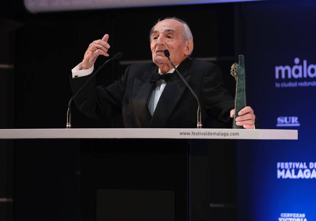 El actor Saturnino García, durante su discurso al recoger la Biznaga.