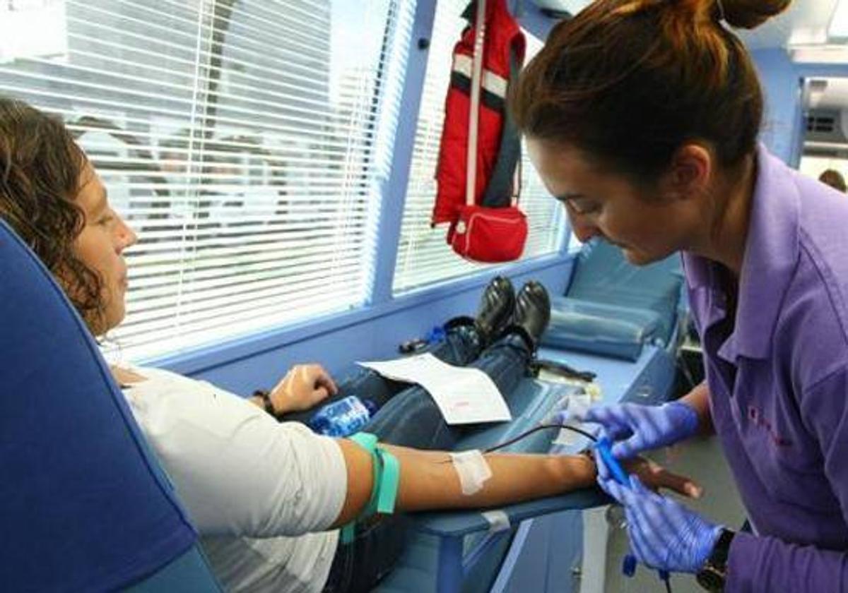 Llamamiento urgente en Málaga para donar sangre al estar las reservas «bajo mínimos»