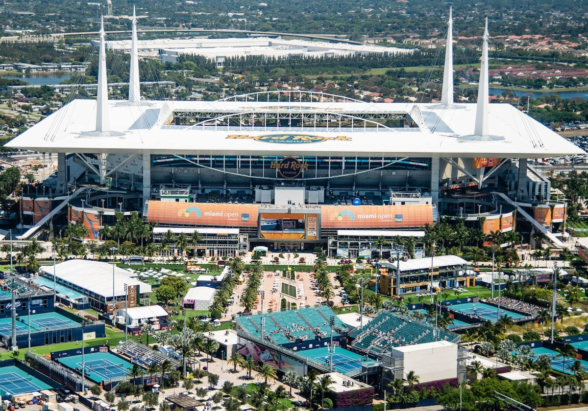 Panorámica de las instalaciones del Masters 1.000 de Miami, con la central,el Hard Rock Stadium, al fondo.