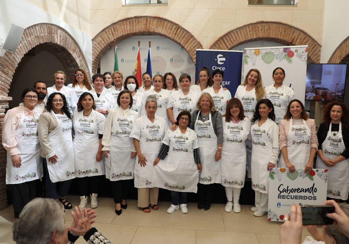 Presentación del libro de cocina 'Saboreando recuerdos'.