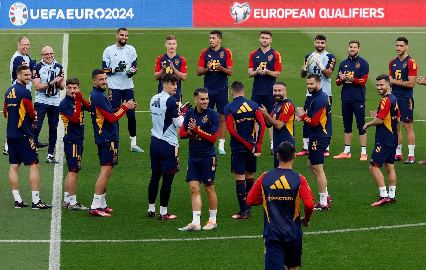 Entrenamiento de la selección española de fútbol en La Rosaleda