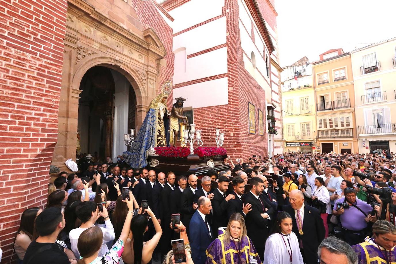 Traslado de la Hermandad de Gitanos