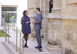 La consejera de Salud, Catalina García, y el presidente de la Junta, Juanma Moreno, la semana pasada en el Parlamento.