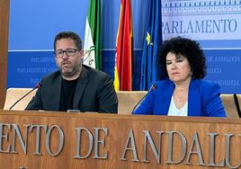 José Ignacio García y Maribel Mora, parlamentarios de Adelante Andalucía.