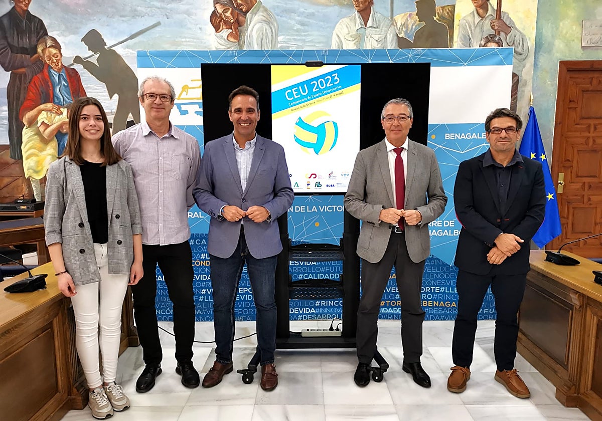 Acto de presentación de la competición deportiva.