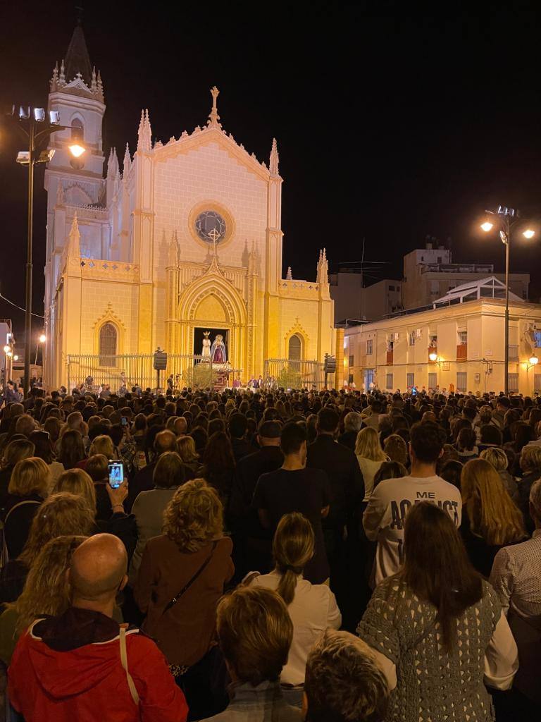 Traslado y misa del alba del Cautivo 2023