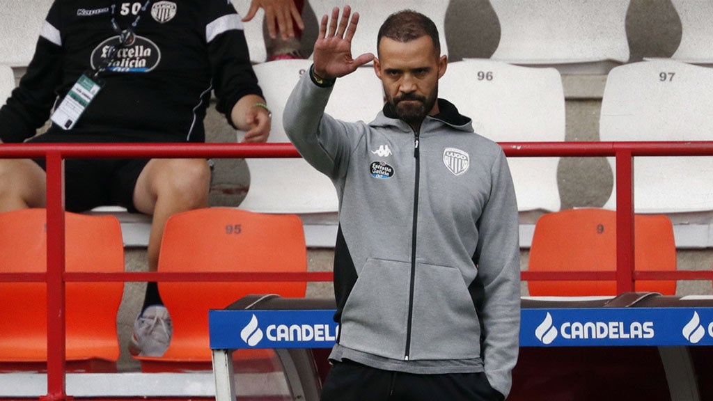 Juanfran García en su etapa como entrenador del Lugo.