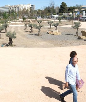 Imagen secundaria 2 - La UMA inaugura un huerto comunitario y parque paisajístico en el campus de Teatinos