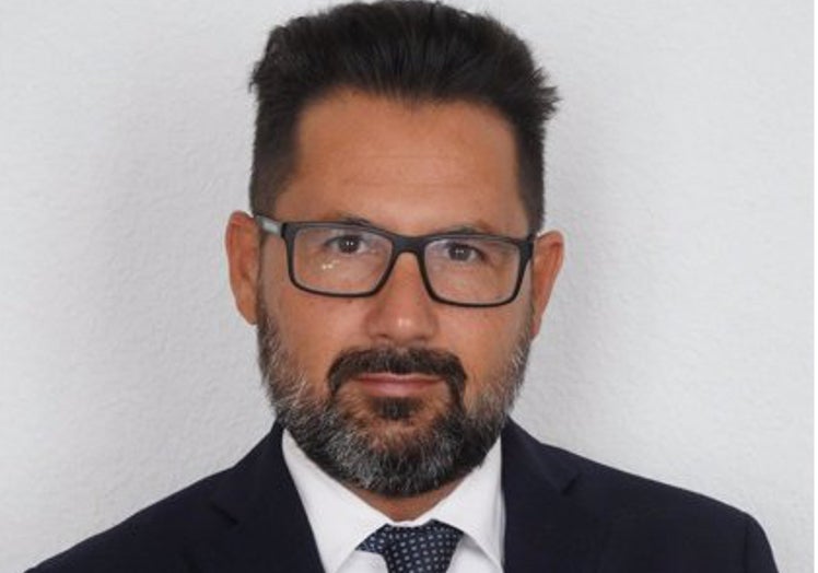 Francisco Pomares.