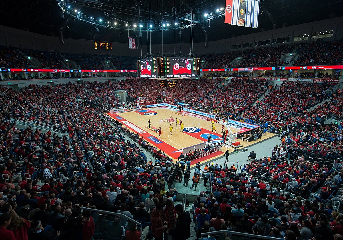 Imagen del Pais Arena, la cancha del Hapoel Jerusalén, con capacidad para 11.000 espectadores.