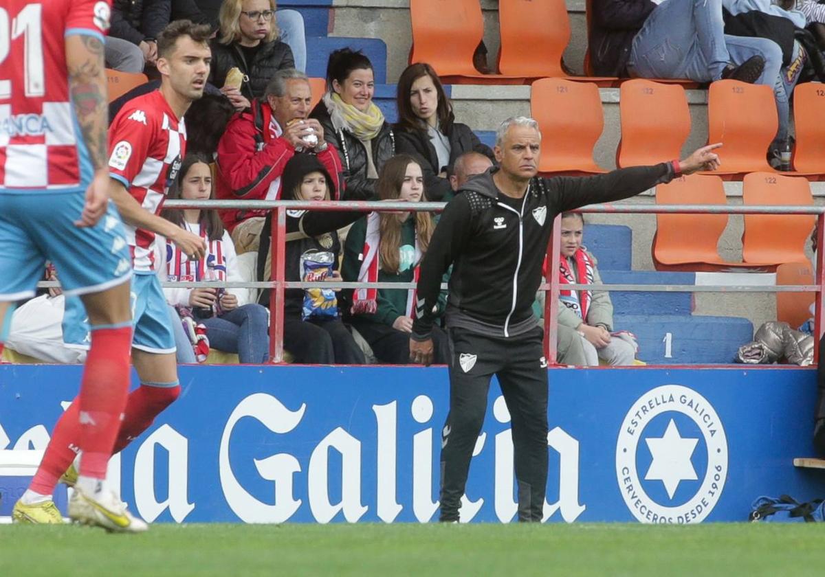 Pellicer durante el partido del Málaga en Lugo.