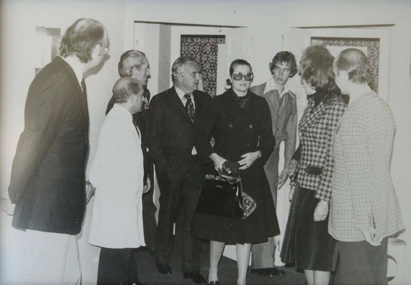 El hotel Incosol de Marbella recupera en su mejor momento el emblema de la máxima categoría. En la foto de archivo se puede ver a Grace Kelly y a Rainiero de Mónaco