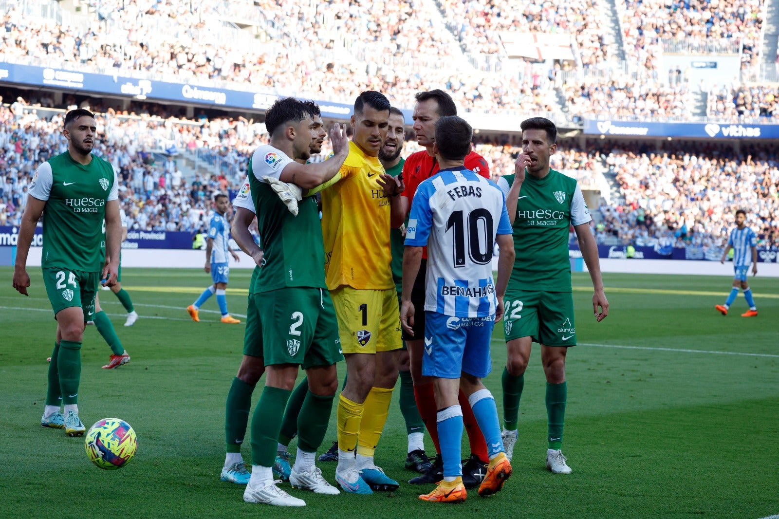 Las mejores imágenes del Málaga-Huesca