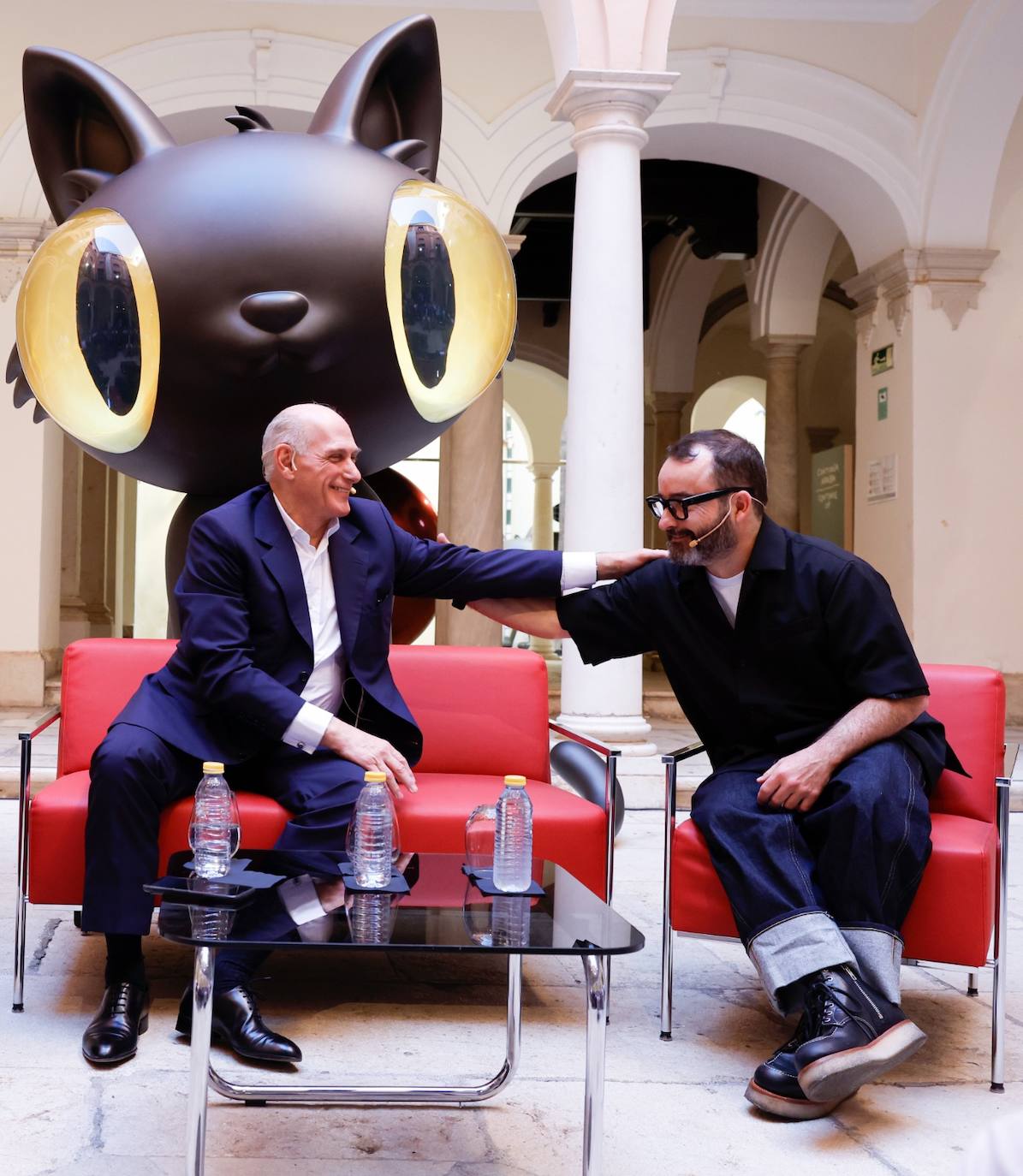 Bernard Picasso y Javier Calleja, en el Aula de Cultura de SUR