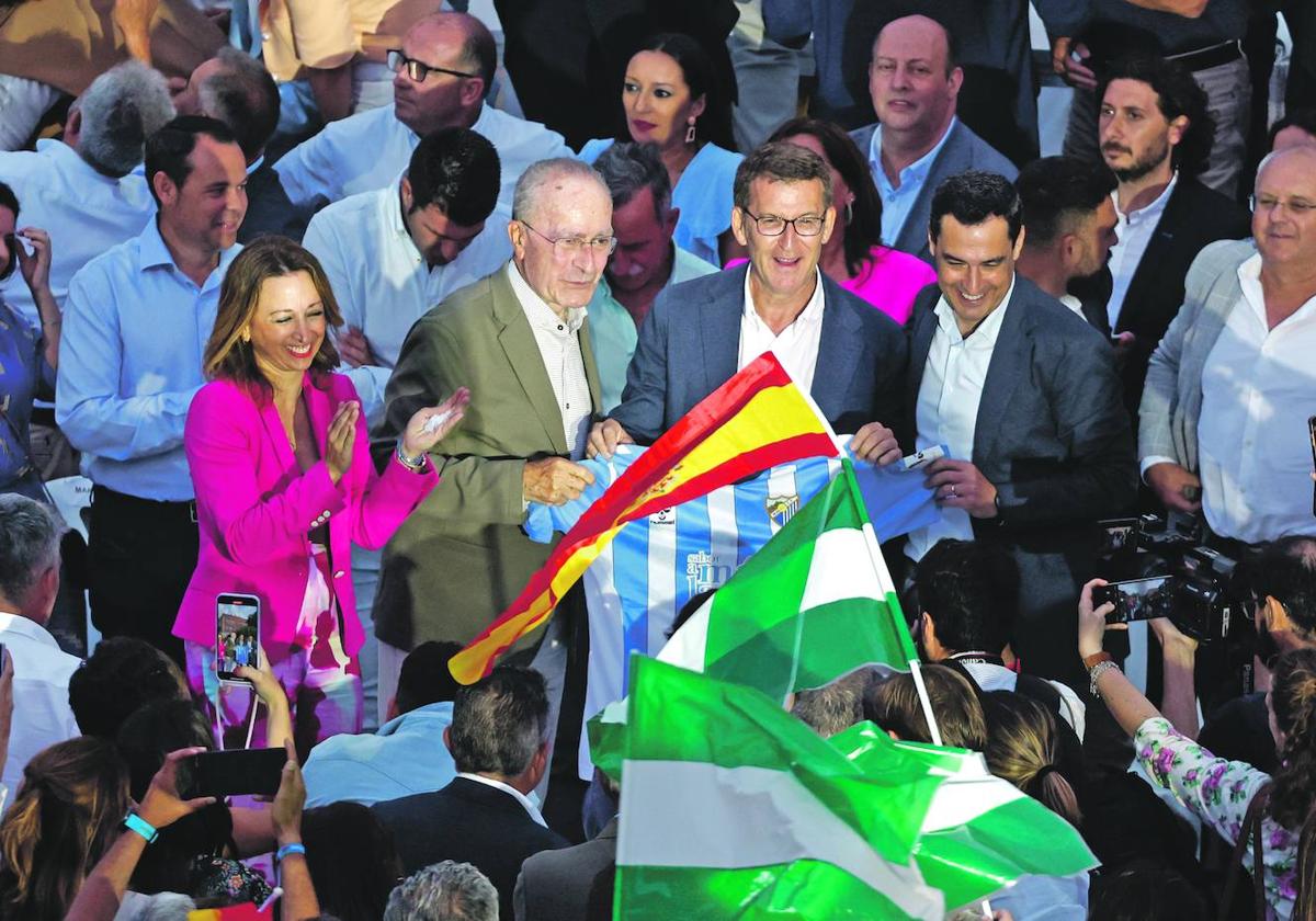 Patricia Navarro, Alberto Núñez Feijóo, Francisco de la Torre y Juanma Moreno, este viernes por la tarde.