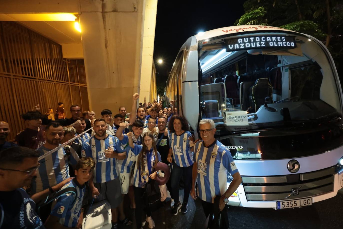 La caravana malaguista pone rumbo a Ponferrada