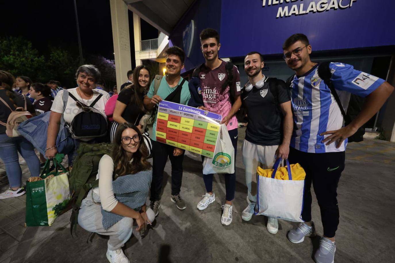 La caravana malaguista pone rumbo a Ponferrada