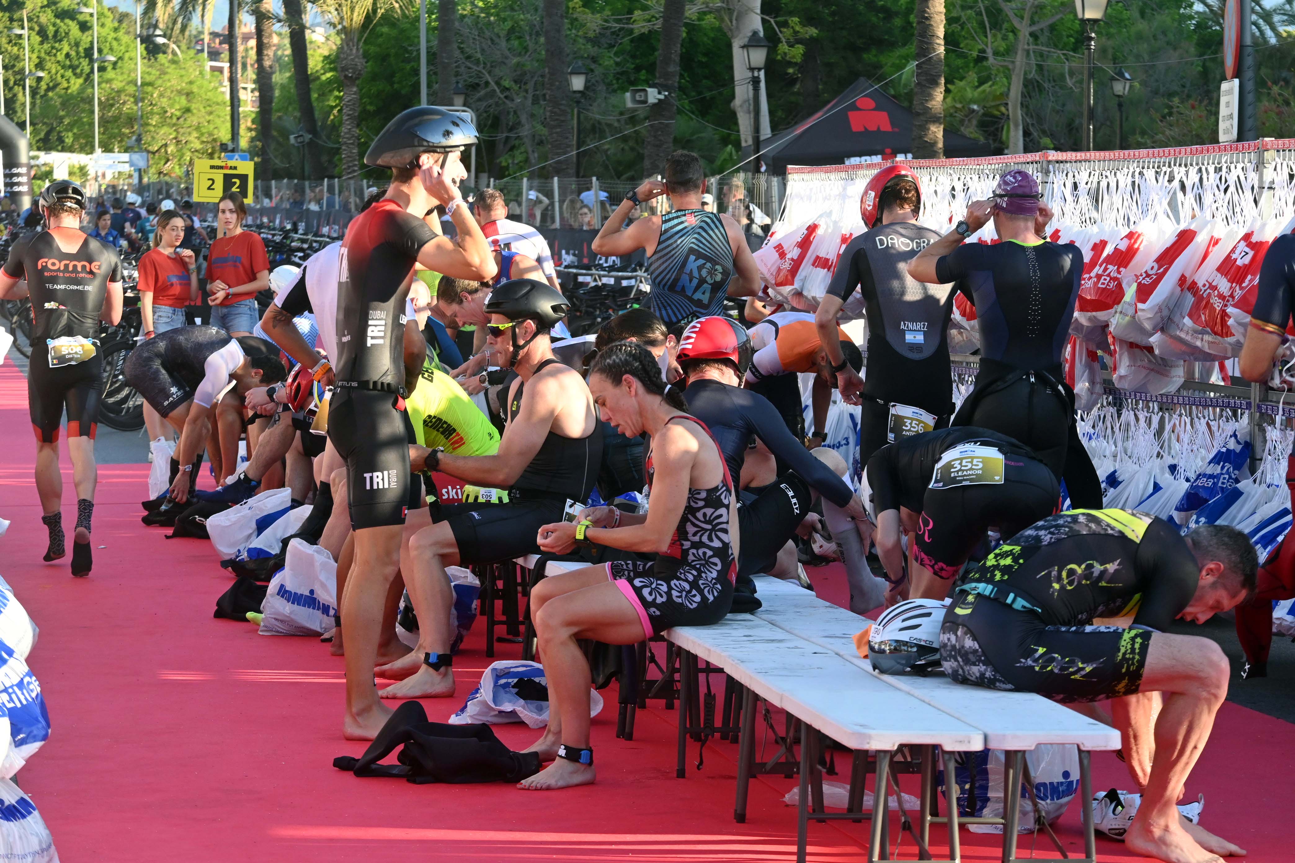 Más de 1.500 triatletas se dan cita en el Ironman 70.3 Marbella