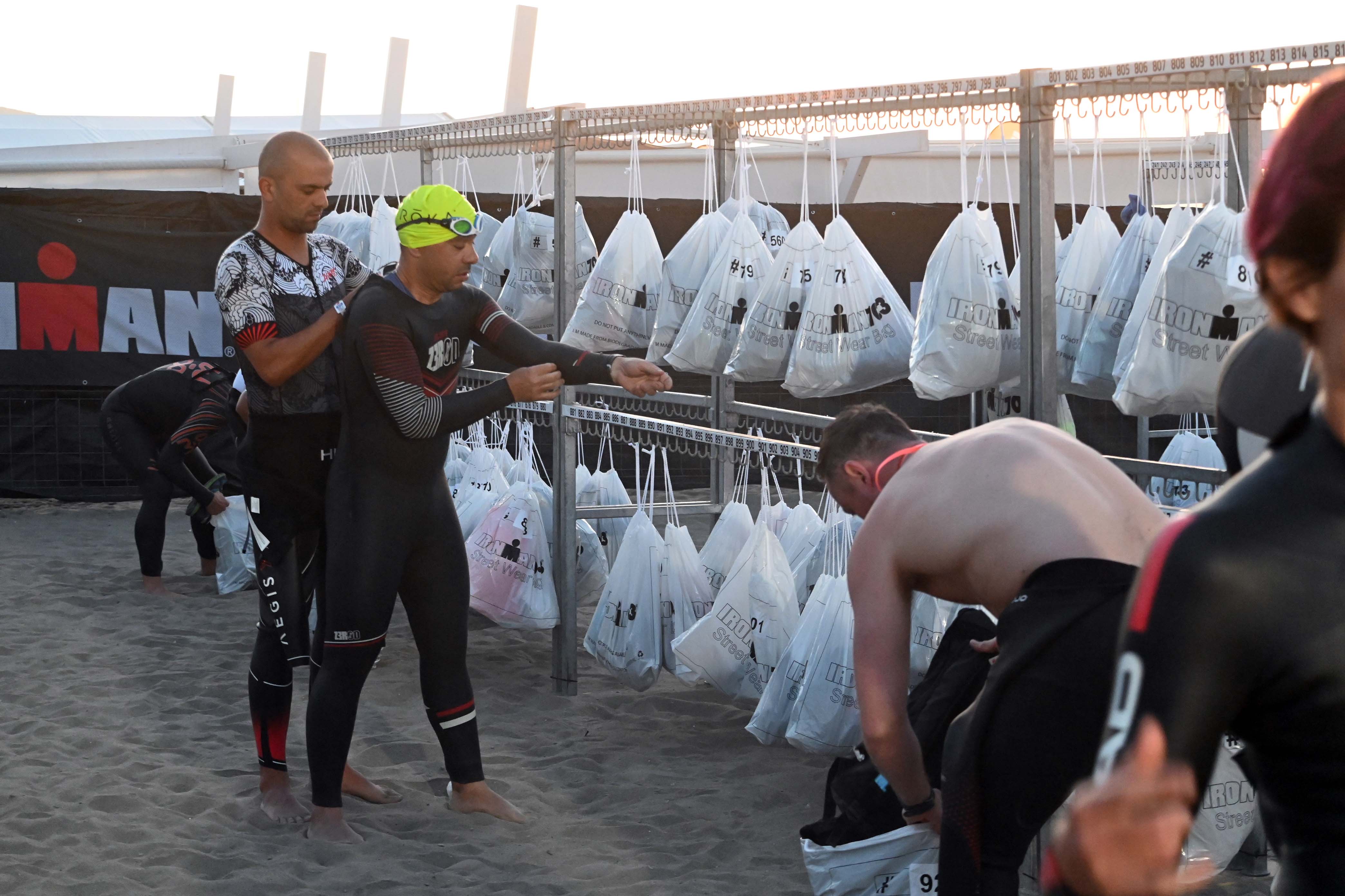 Más de 1.500 triatletas se dan cita en el Ironman 70.3 Marbella