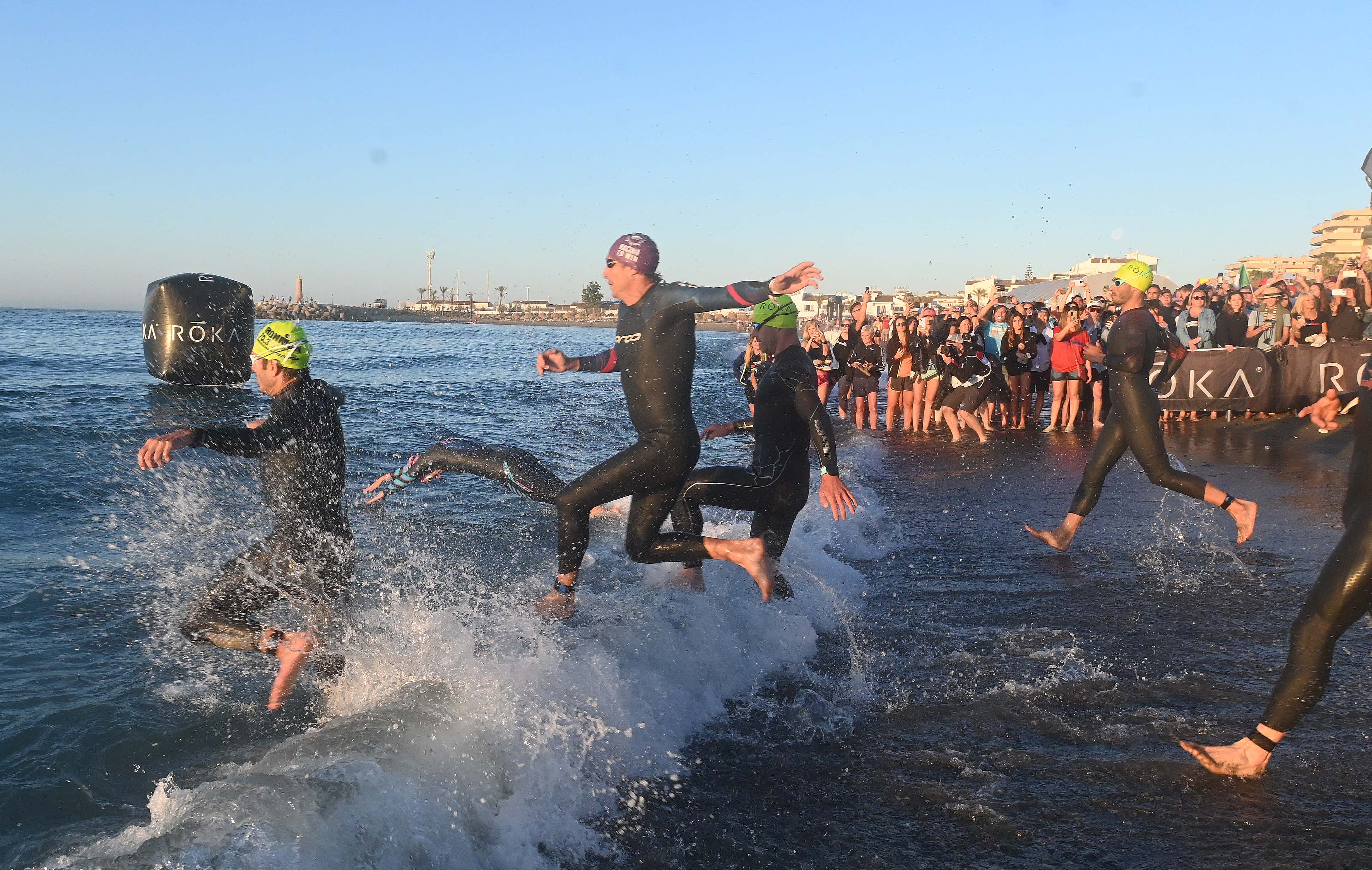 Más de 1.500 triatletas se dan cita en el Ironman 70.3 Marbella