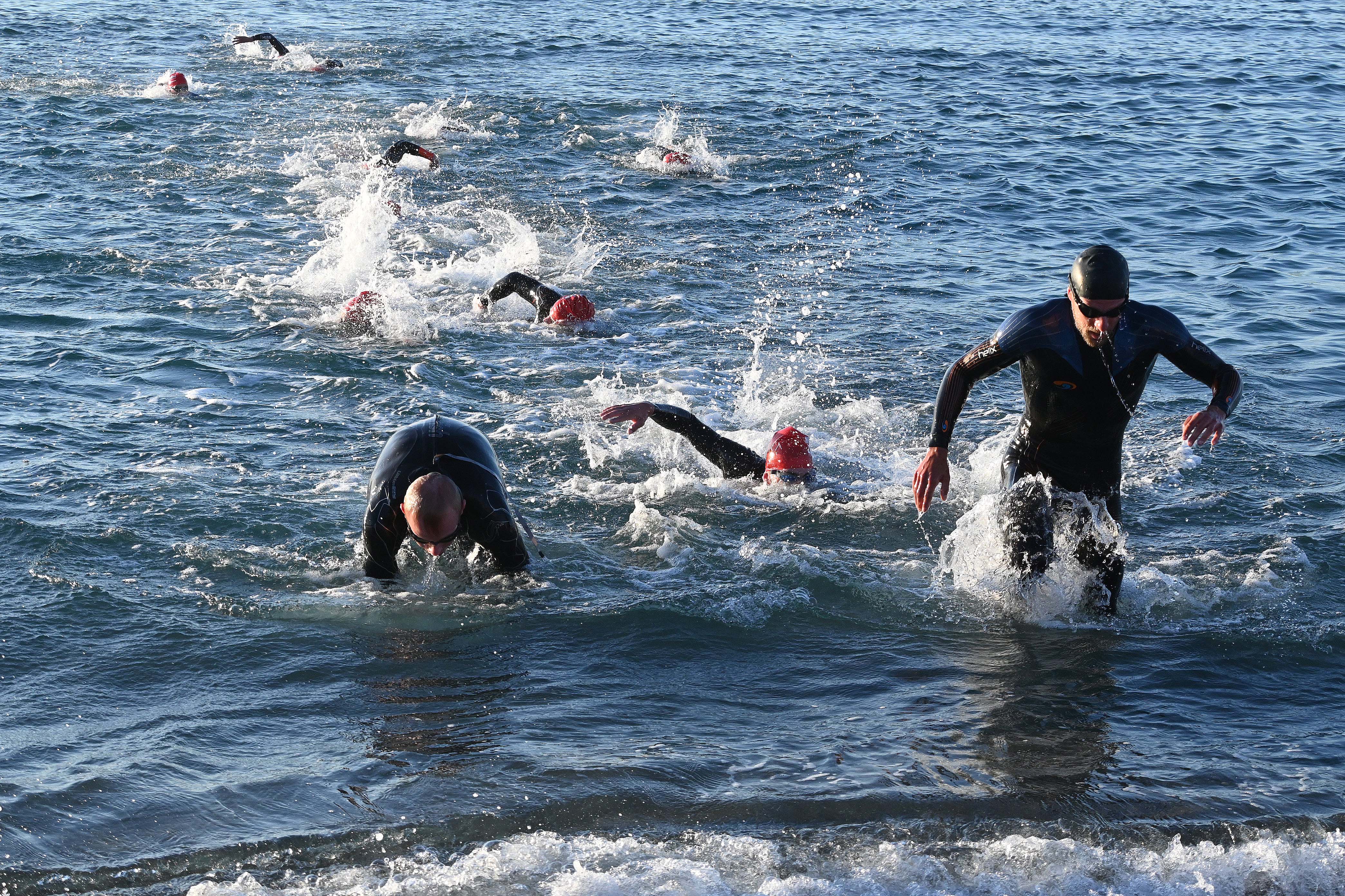 Más de 1.500 triatletas se dan cita en el Ironman 70.3 Marbella