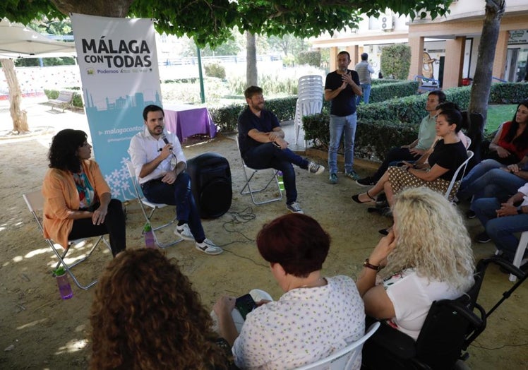 Garzón e integrantes de la lista en la reunión con colectivos sobre alimentación saludable.