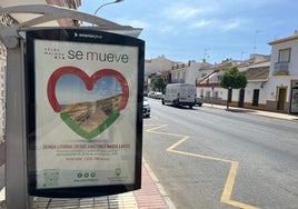 Imagen de uno de los carteles instalados por el gobierno bipartito en Caleta de Vélez.