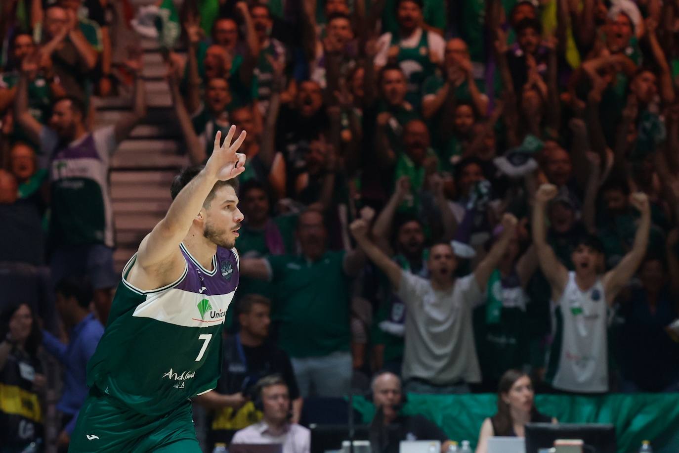 Las mejores imágenes del Unicaja-Telekom Bonn en la Final Four 2023