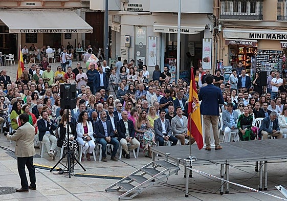 El acto de esta tarde, celebrado en la plaza de la Aduana.