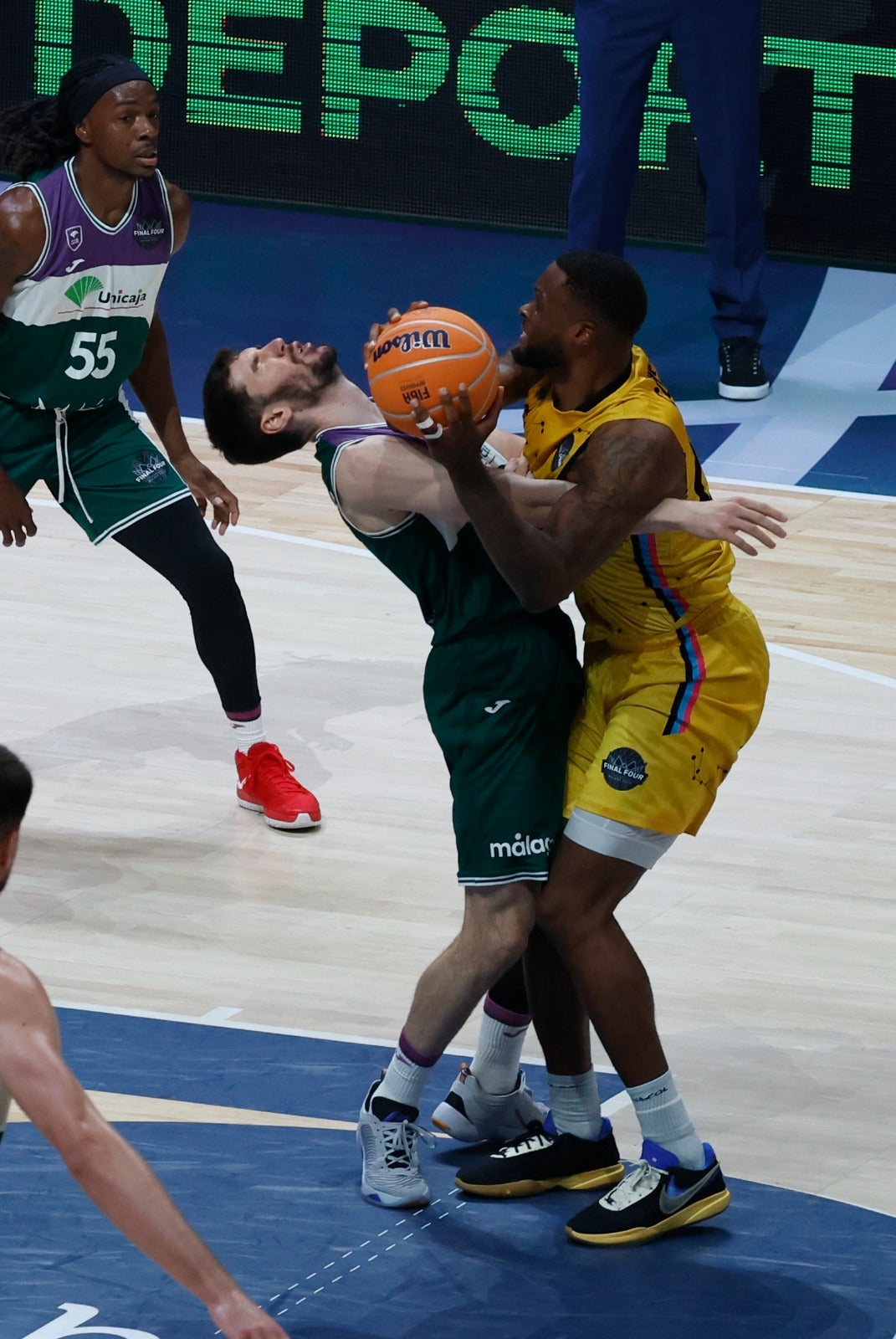 Imágenes de la segunda derrota del Unicaja en la Final Four