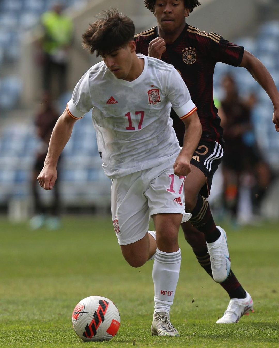 Dani Muñoz, en otra etapa con la selección española.