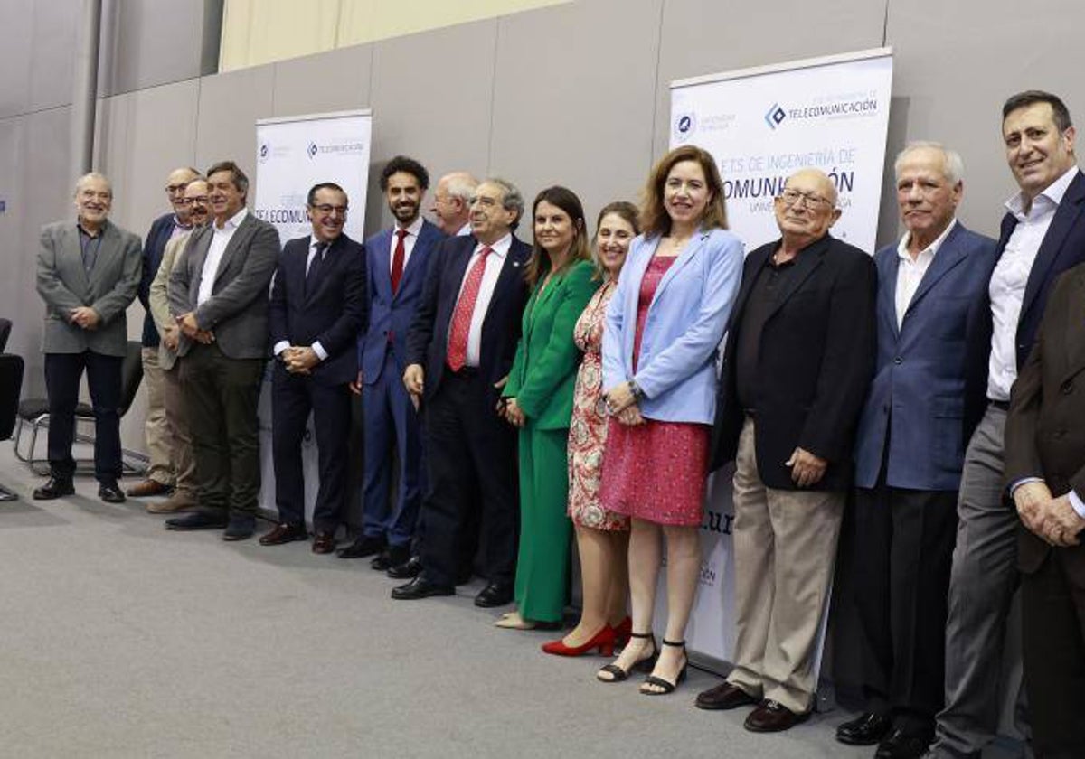 Homenaje a los primeros profesores de la Escuela de Telecomunicaciones de Málaga