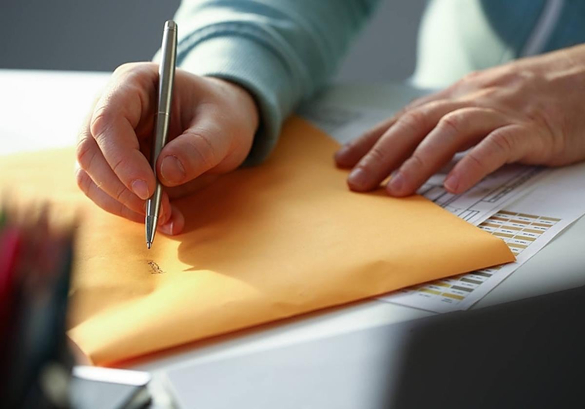 Se amplía el plazo para depositar el voto por correo para las elecciones autonómicas y municipales