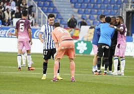 Yáñez, abatido al final del encuentor contra el Alavés.