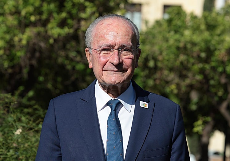 Francisco de la Torre.