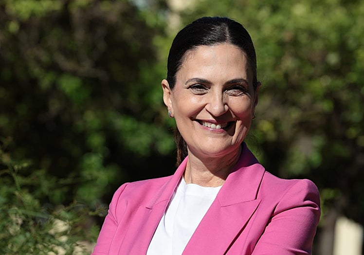 Trinidad Hernández.