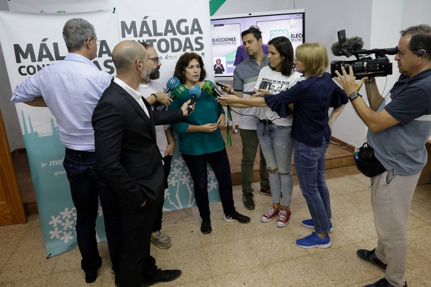 Málaga con todas, esperando los resultados de las urnas.