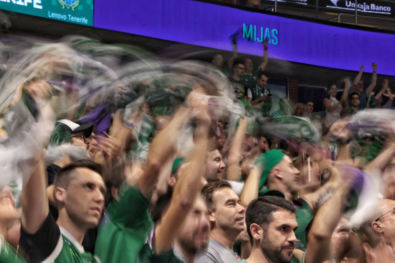 El segundo partido de play-off entre Unicaja y Tenerife, en fotos