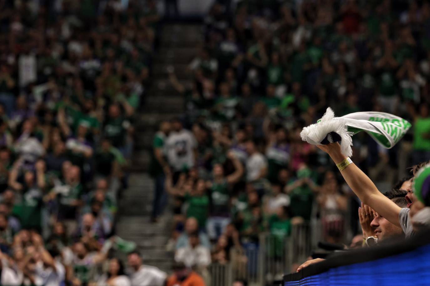 El segundo partido de play-off entre Unicaja y Tenerife, en fotos
