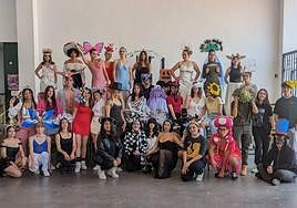 Alumnos del instituto Río Verde muestran sus mejores obras artísticas