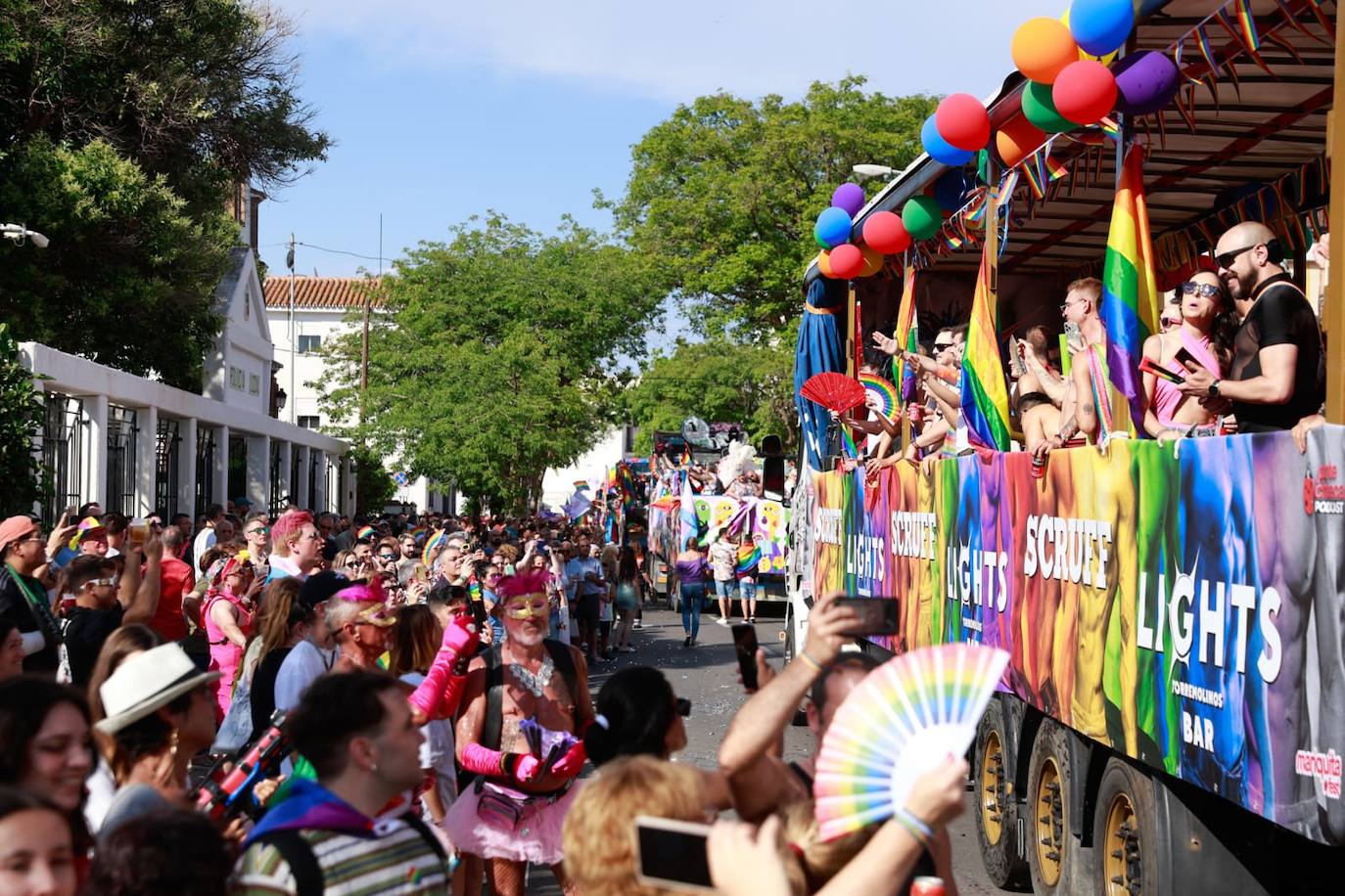 El desfile del Pride Torremolinos 2023, en imágenes