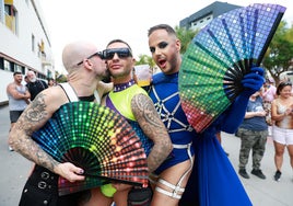 El desfile del Pride Torremolinos 2023, en imágenes