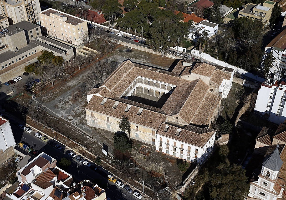 La Junta ha previsto usos escénicos y salas polivalentes en el edificio.