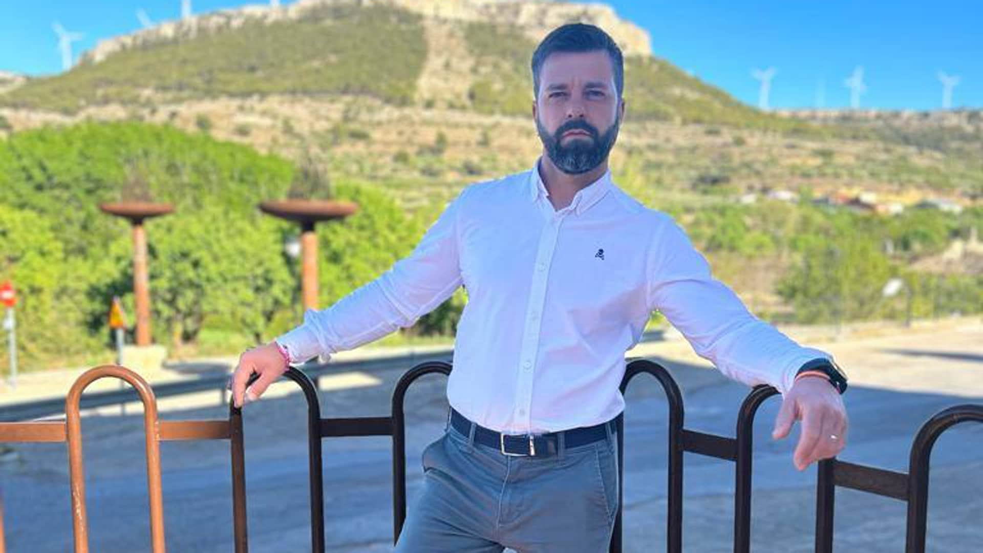 Antonio Moreno, de actor porno gay a alcalde de un pueblo de Albacete: «Fue  una etapa en la que necesitaba trabajar» | Diario Sur