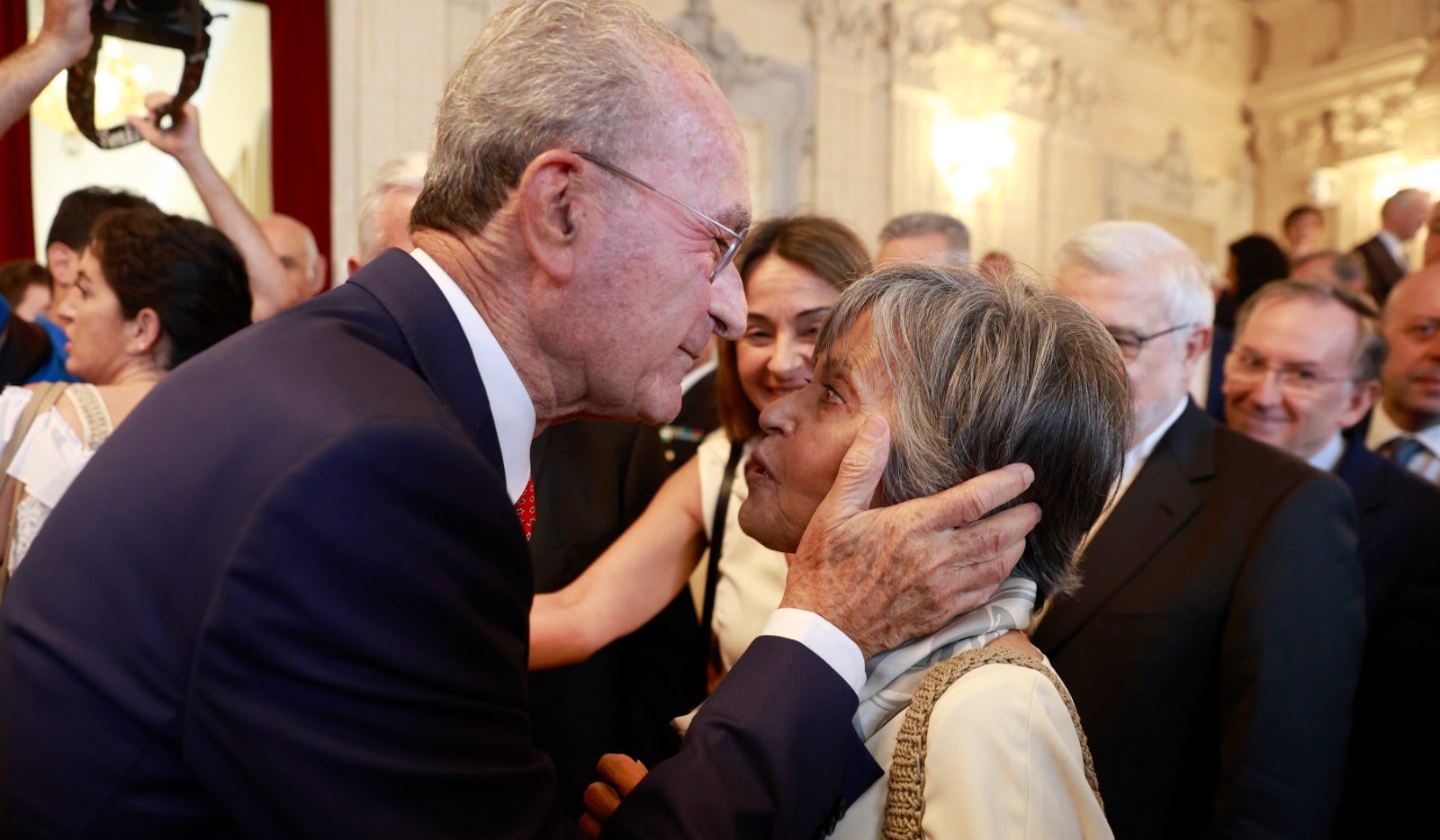 La constitución del Ayuntamiento de Málaga, en imágenes