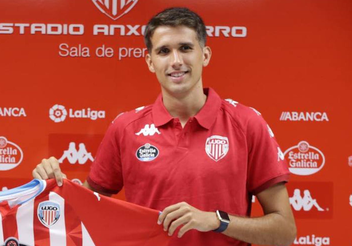 Juanpe, en su presentación con el Lugo.