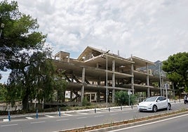 El desbloqueo del suelo en Xarblanca permitirá finalizar la construcción de 138 viviendas paralizadas desde hace más de una década.